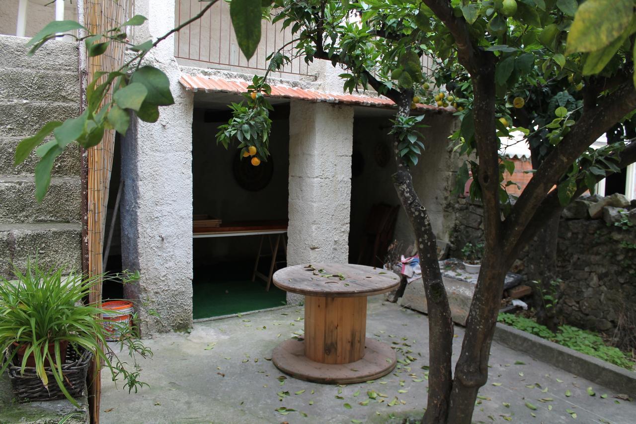 B&B Danonna Ittiri Buitenkant foto