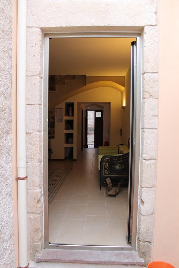 B&B Danonna Ittiri Buitenkant foto