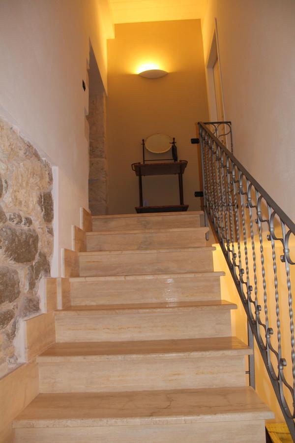 B&B Danonna Ittiri Buitenkant foto