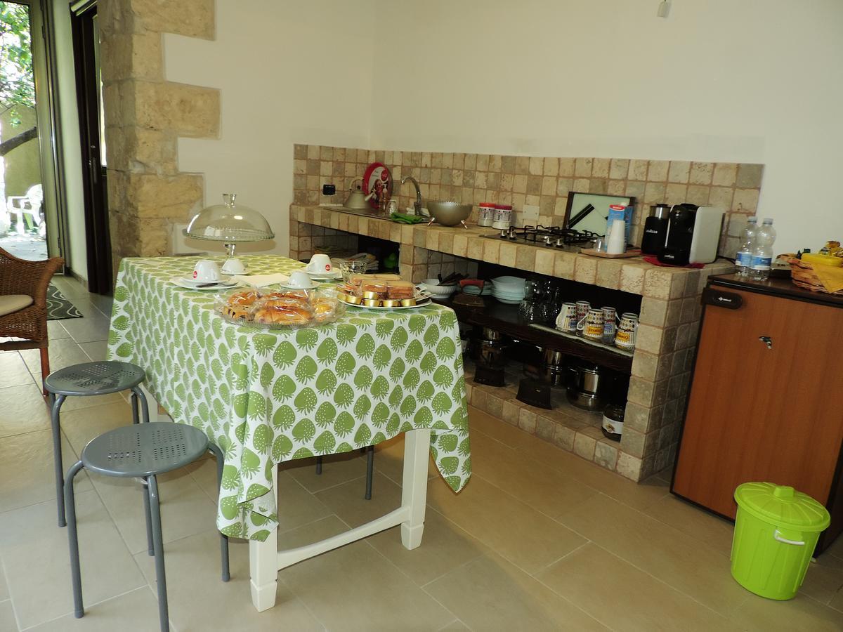 B&B Danonna Ittiri Buitenkant foto