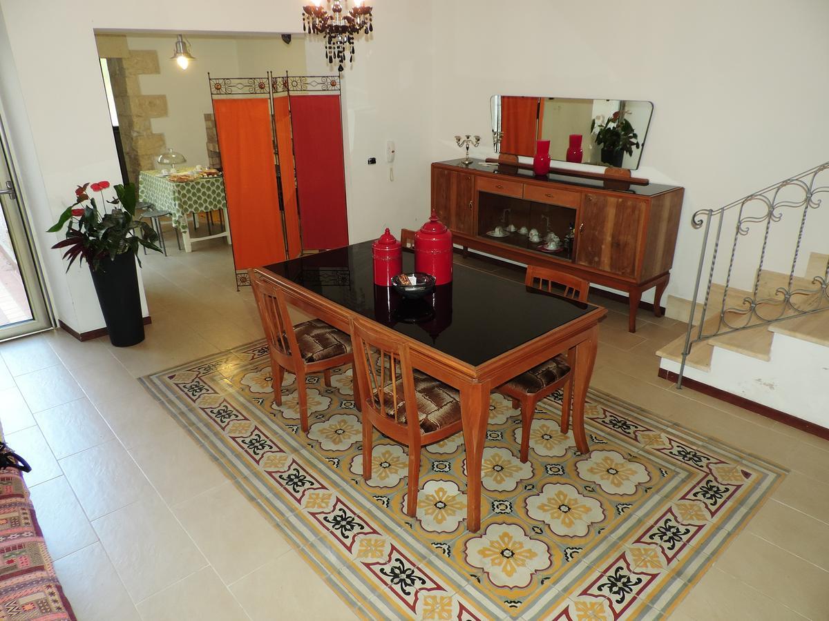 B&B Danonna Ittiri Buitenkant foto